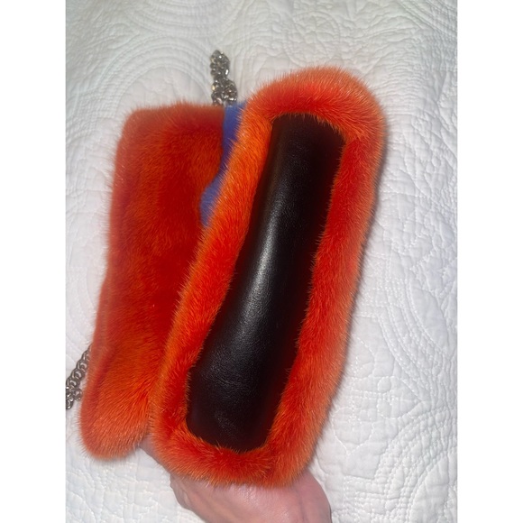NWOT Genuine Mink Fur Crossbody Bag w/ Detachable Chain Strap & Leather Bottom - Picture 5 of 8